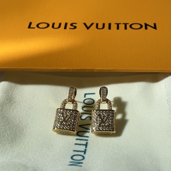 Affordable Fashion Finds Jewelry - Designer Inspired Earrings Gold